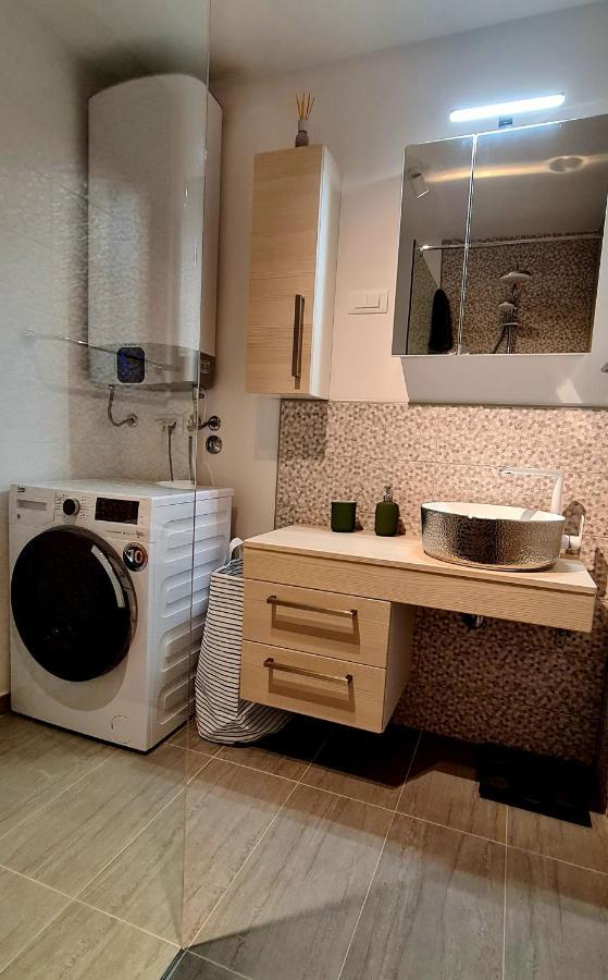 Apartman Kokola Mali Lošinj Exterior foto